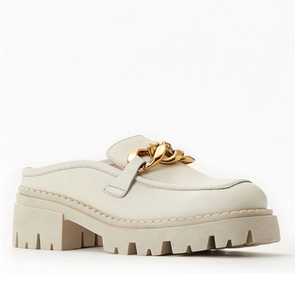 Women's Cream Loafers with Gold Chain Detail